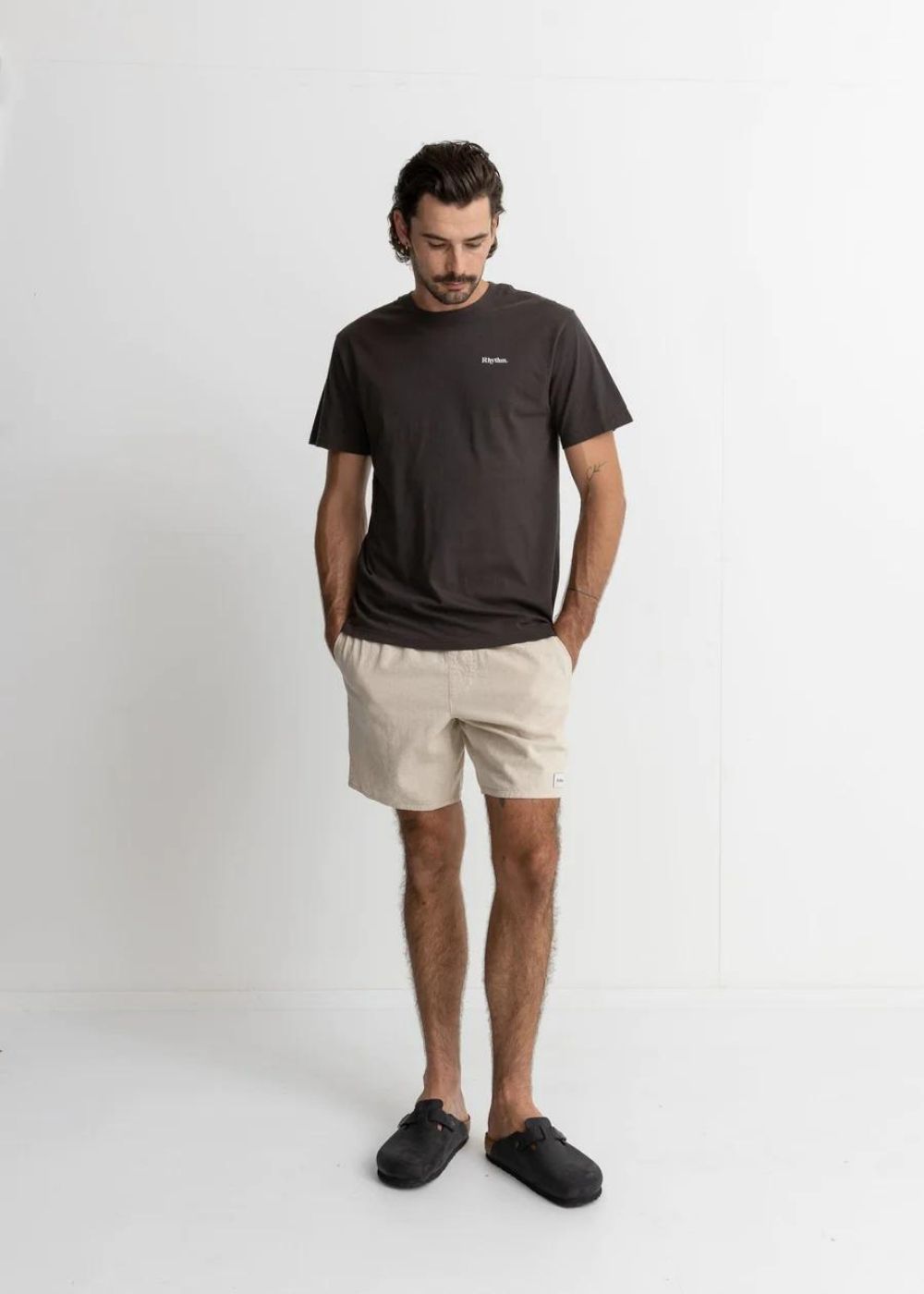 חולצת טישרט קצרה - Classic Brand צבע_vintage_black