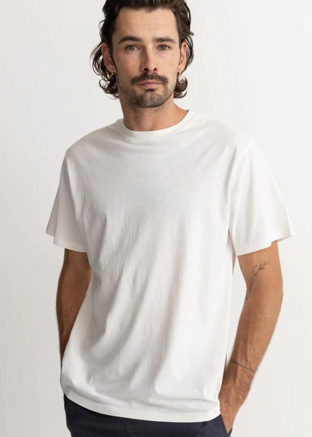 Classic Vintage Tee - חולצת טישרט וינטג׳ צבע_vintage_white