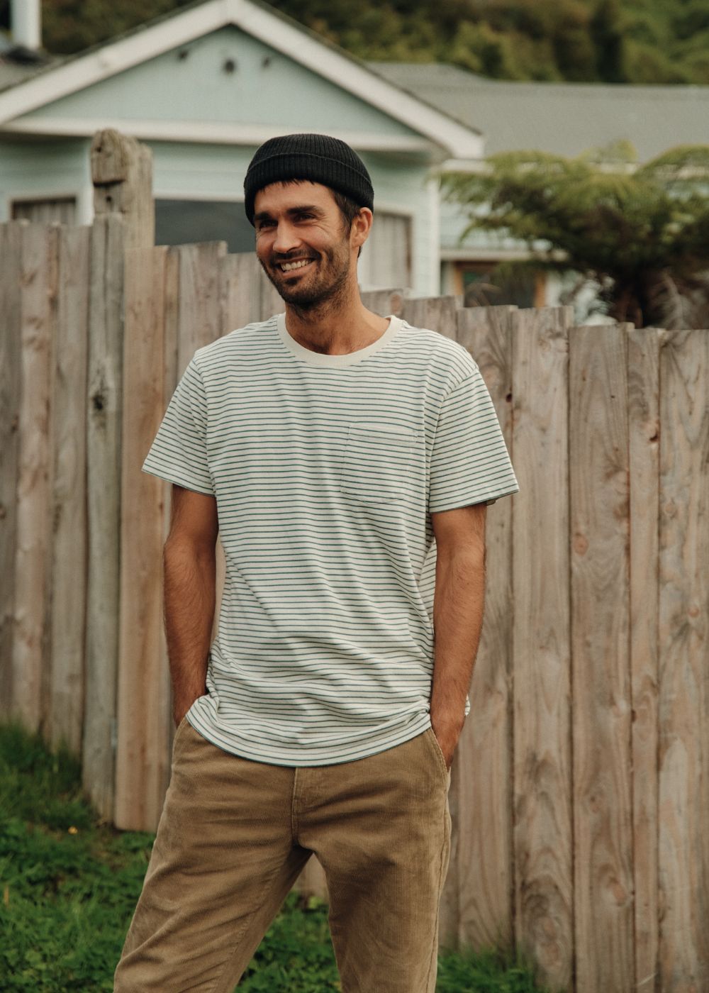 Finley Pocket Tee - טישרט קצרה עם כיס
