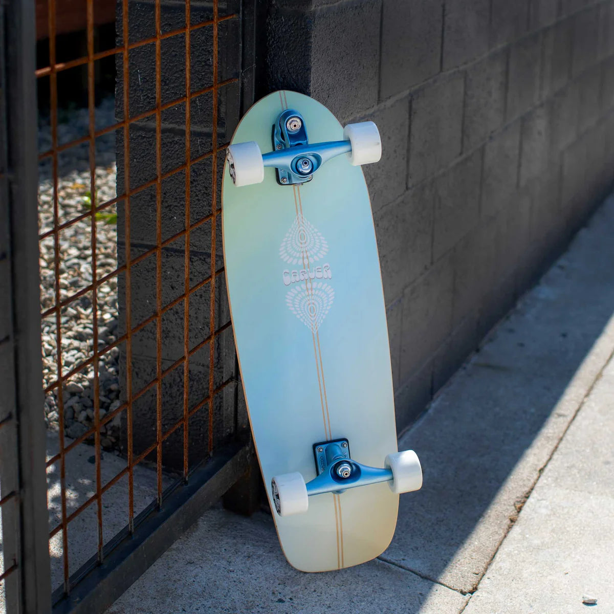 *PRE ORDER* קארבר - Carver Impala Blue Cosmic Haze 31.25"
