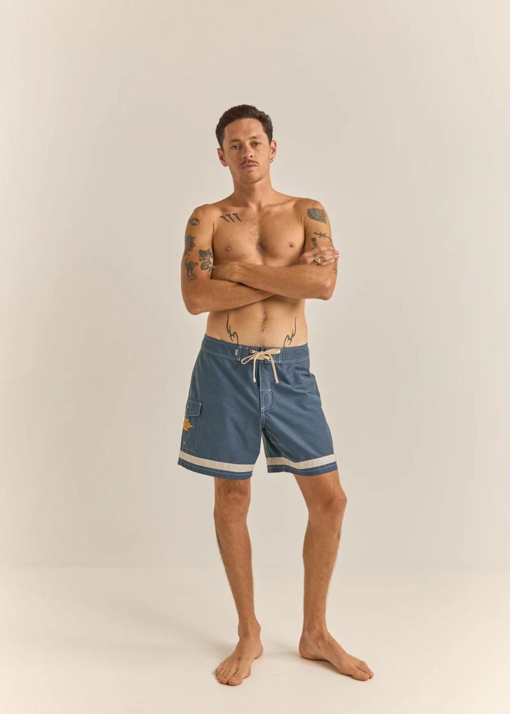 Signature Stripe Trunk