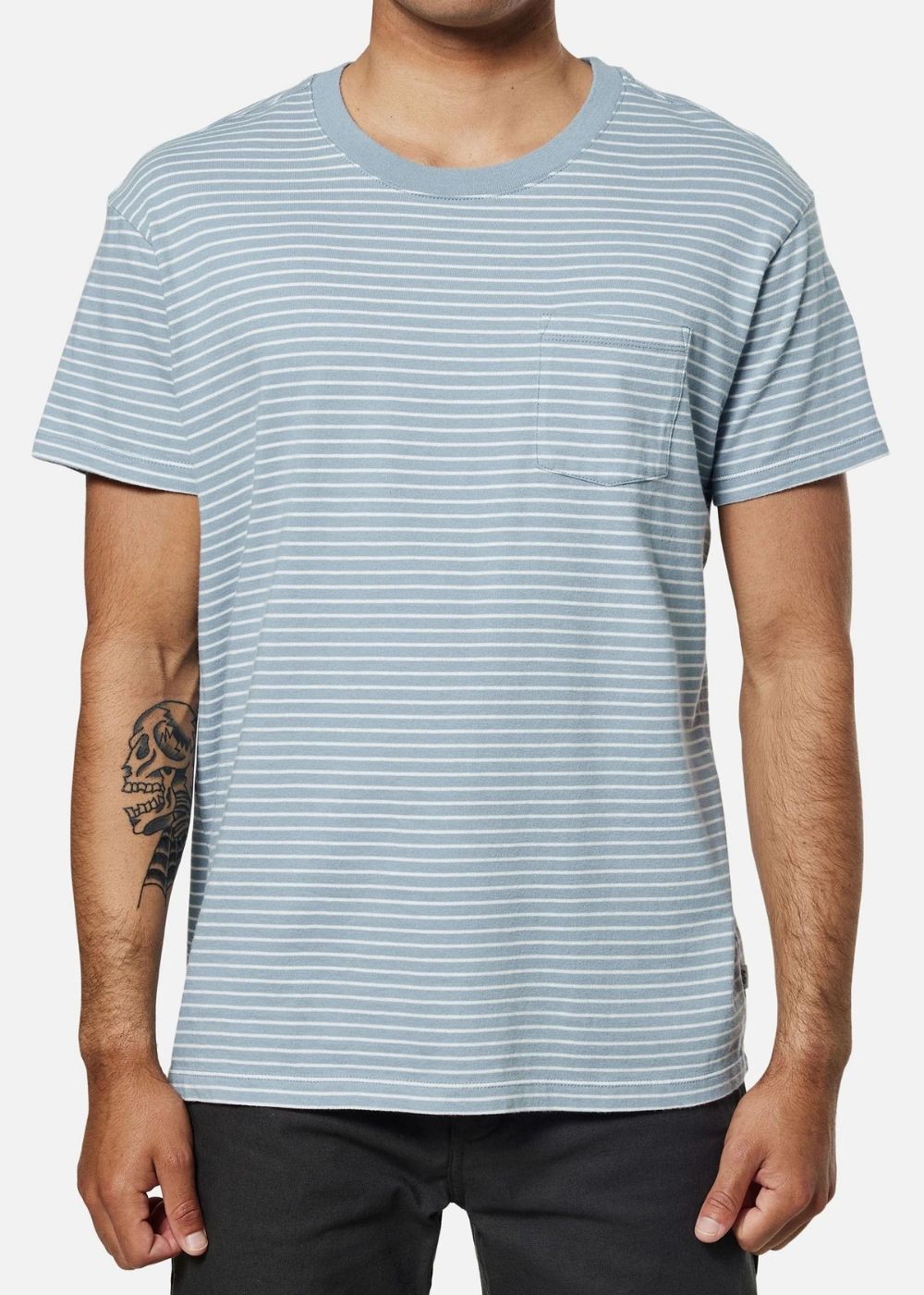 Finley Pocket Tee - טישרט קצרה עם כיס