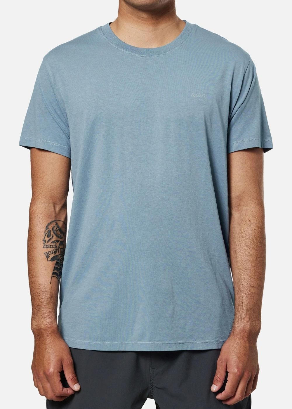 OTG Flow Shirt - חולצת טישרט קצרה מנדפת זיעה