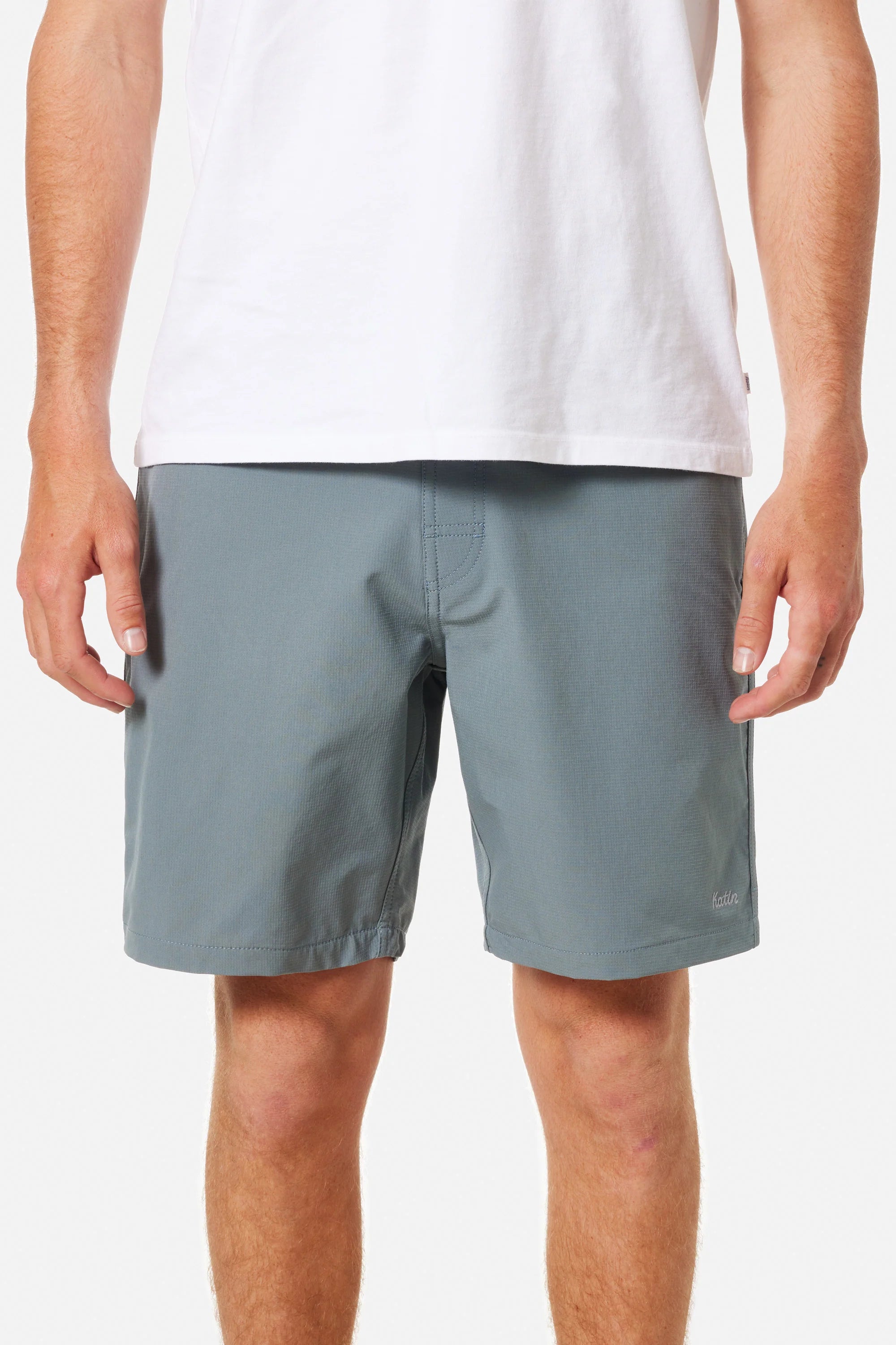 Wanderer Hybrid Short Summer25