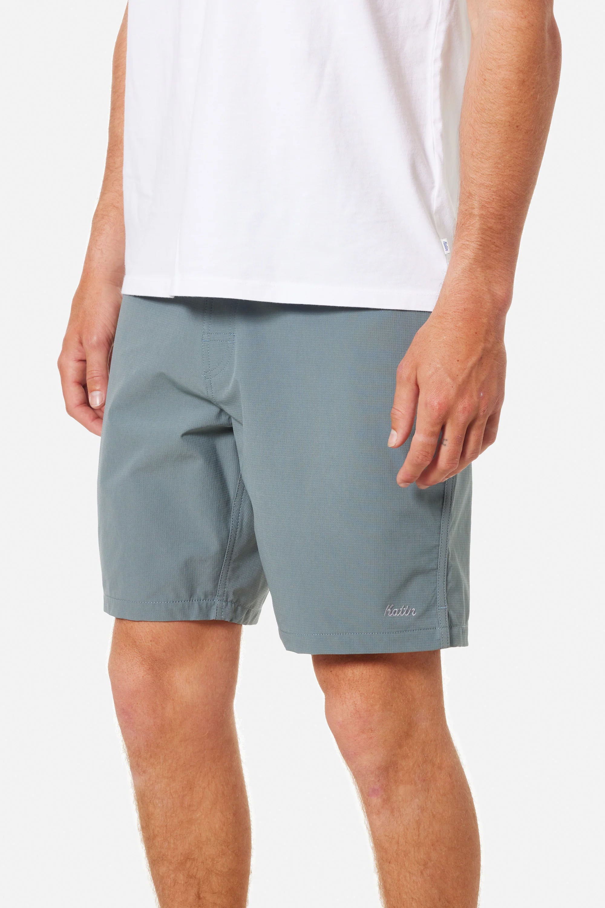 Wanderer Hybrid Short Summer25