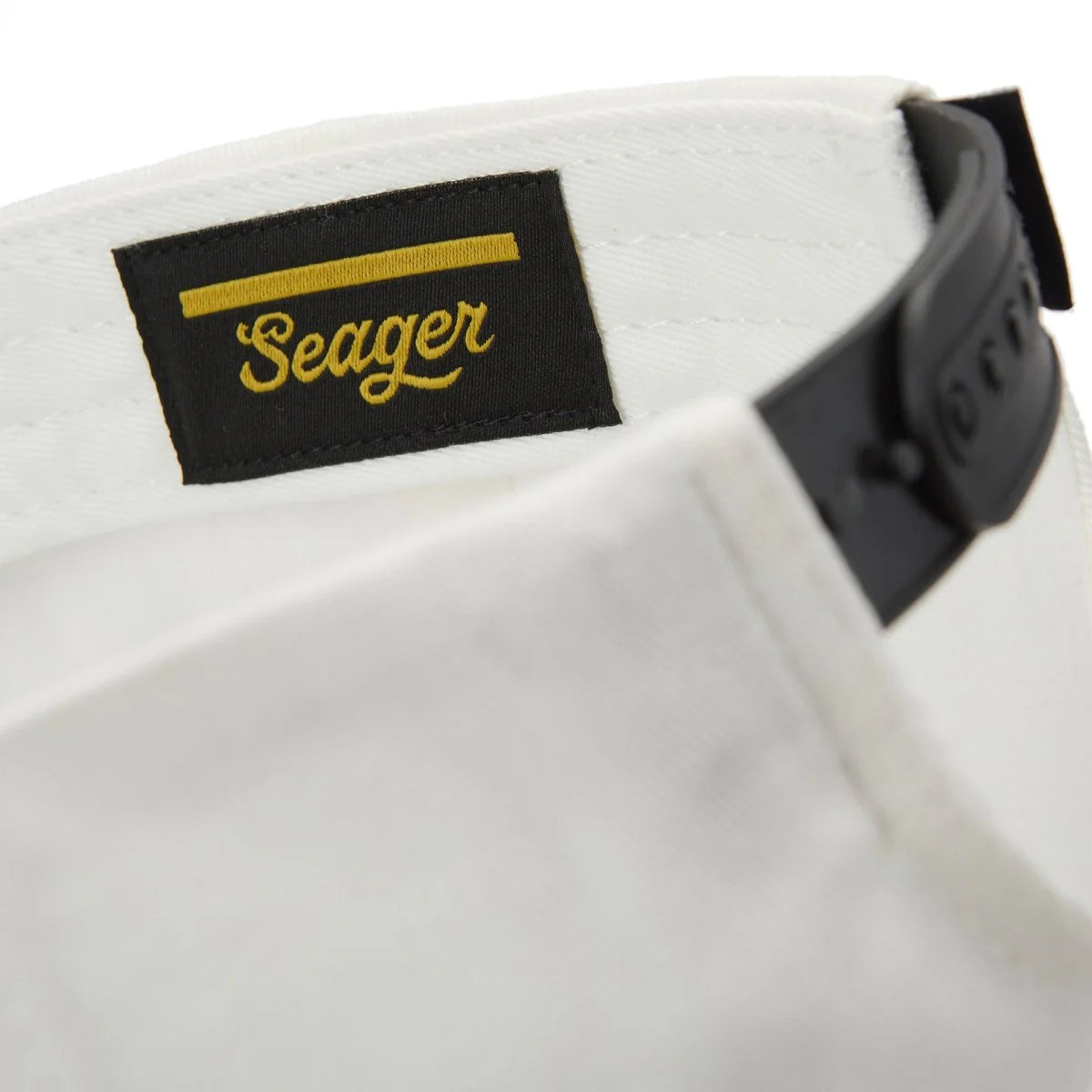 Los Rios Canvas Snapback