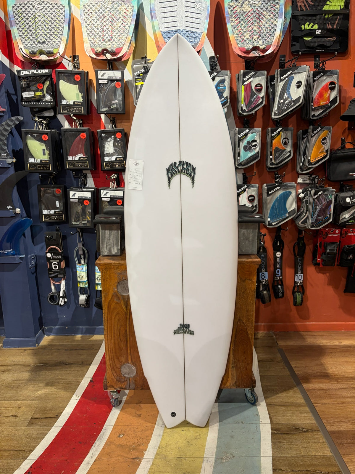 Lost Pisces 5.10 front
