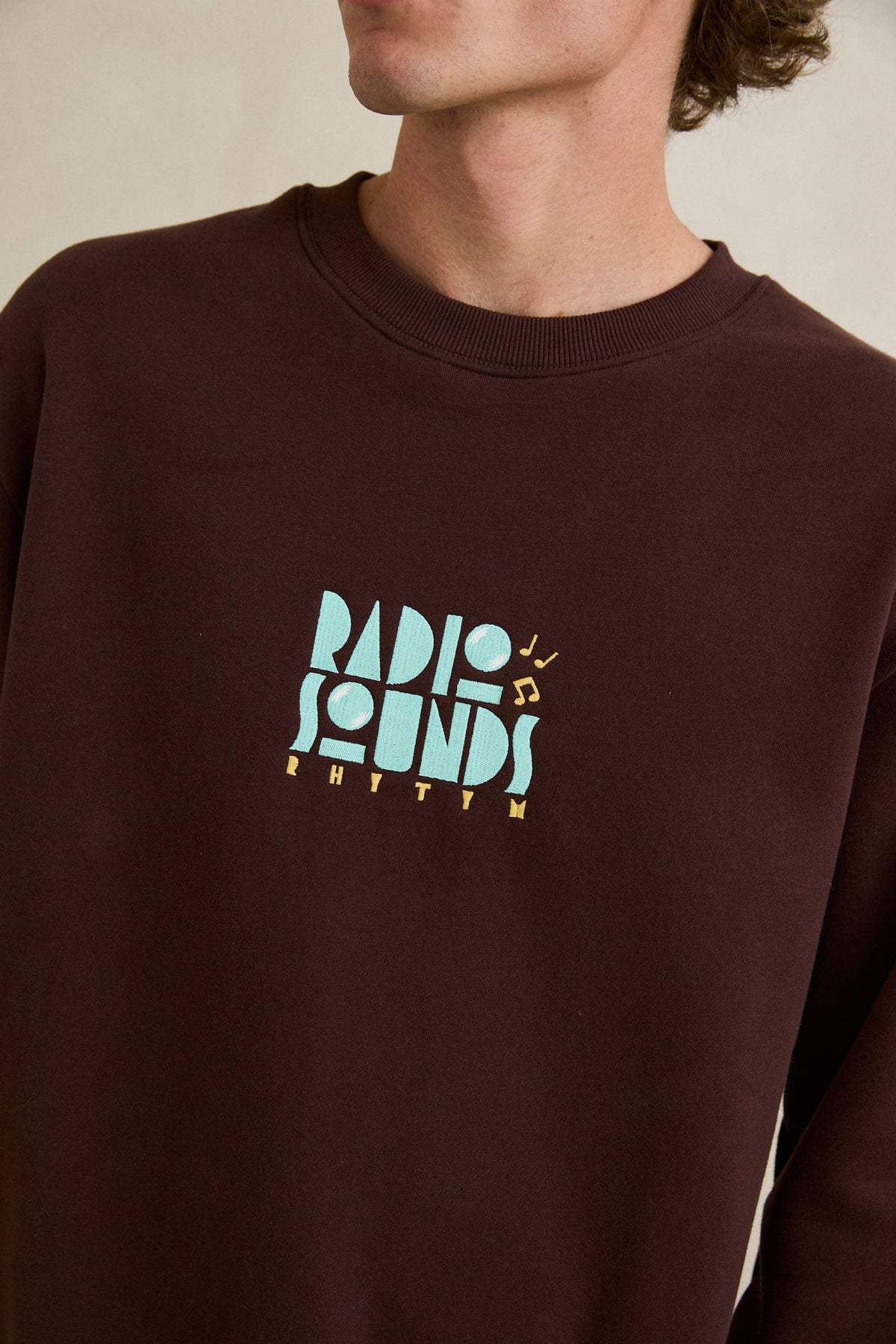 Rhythm Radio Sounds Fleece Crew CHESTNUT