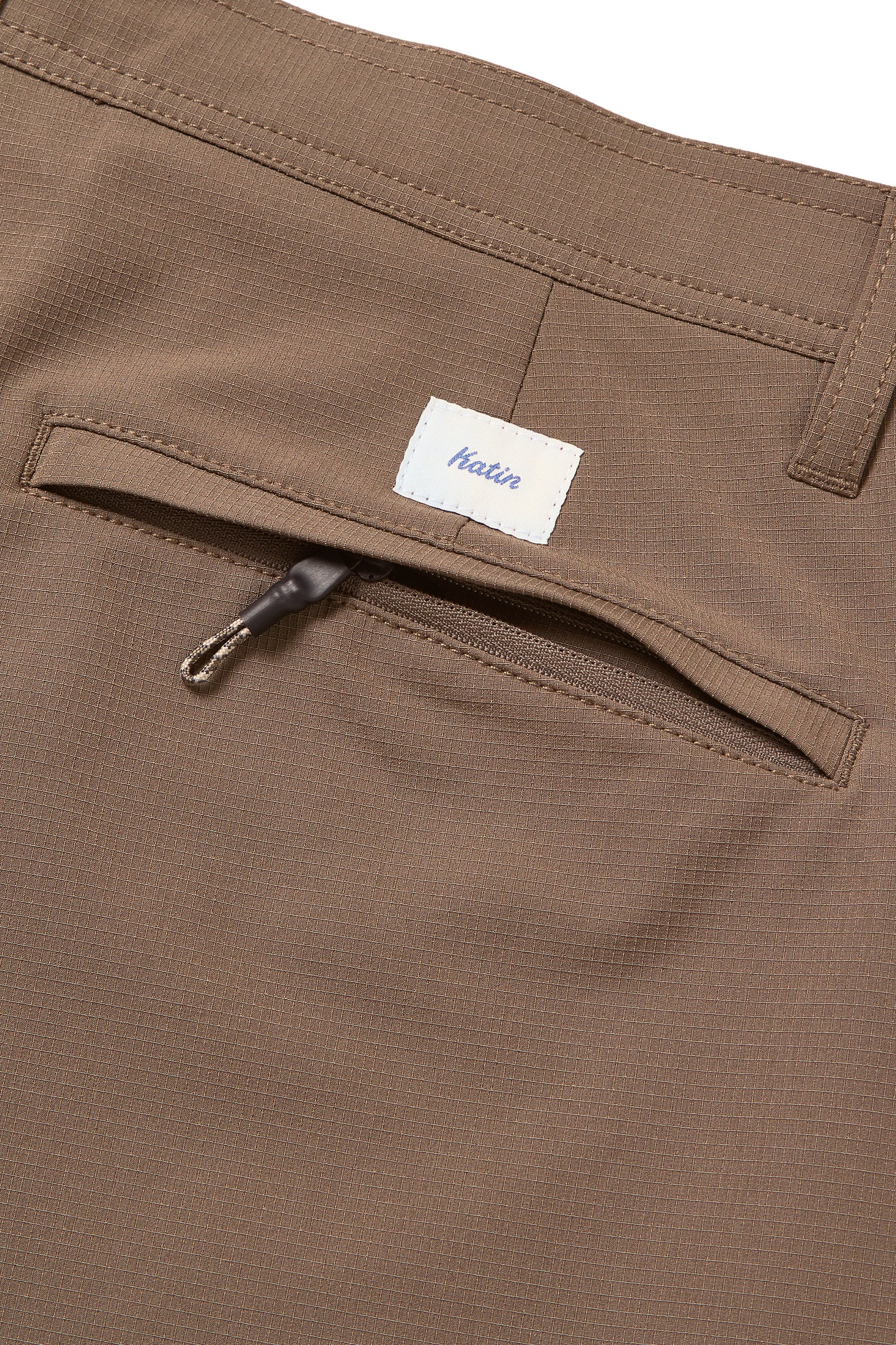 Wanderer Hybrid Short Summer25