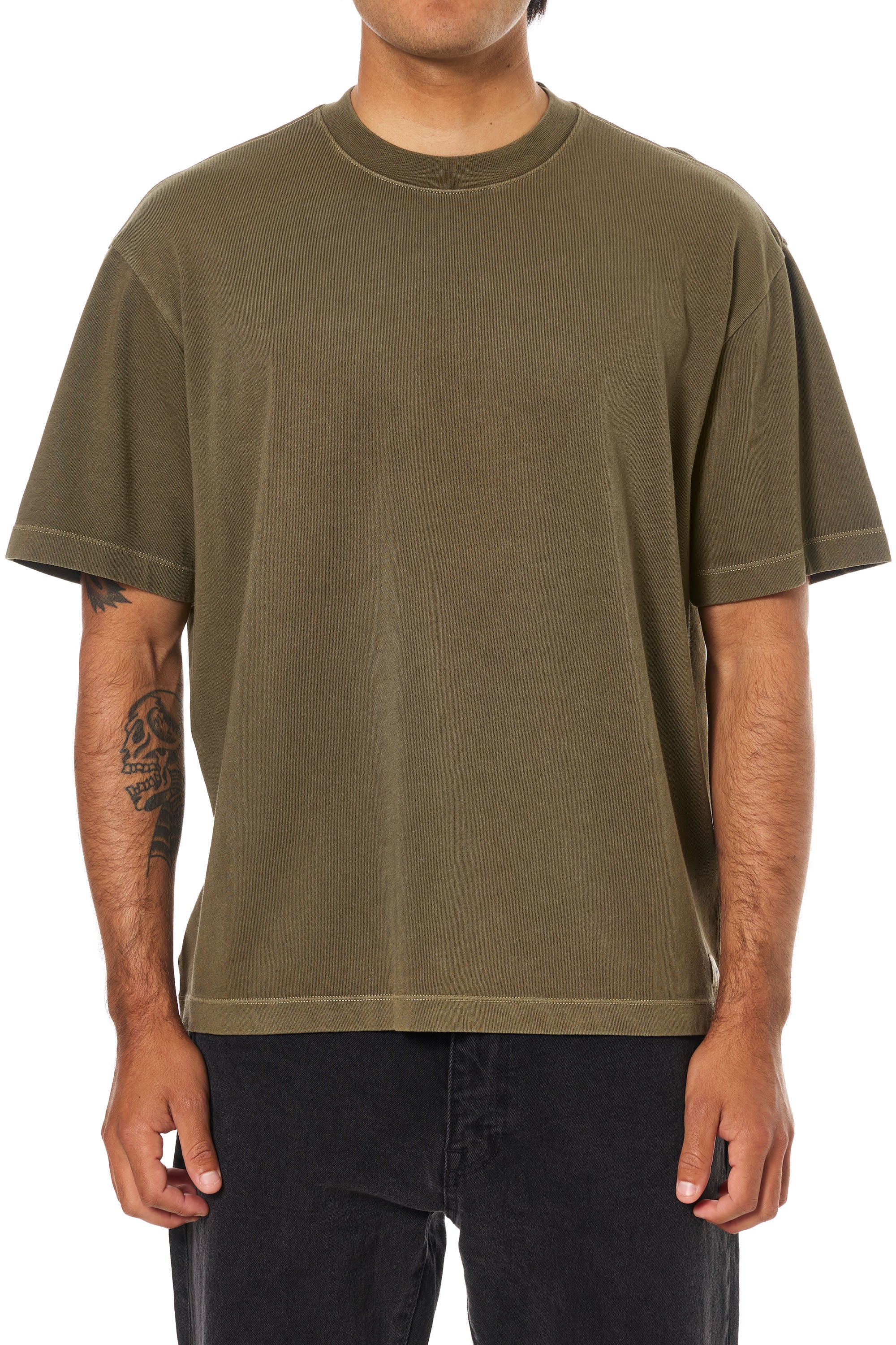 Box Fit Tee בייסיק טי שירט
