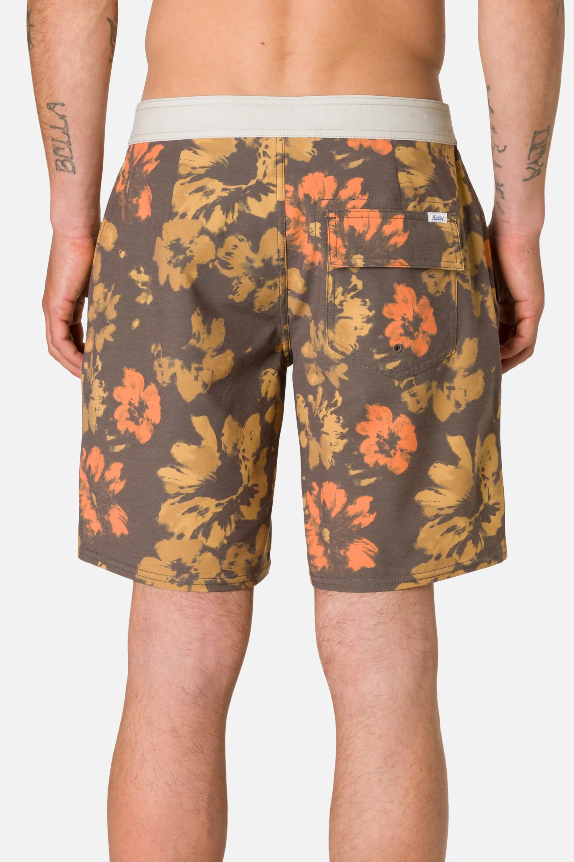 Donna Hybrid Trunk
