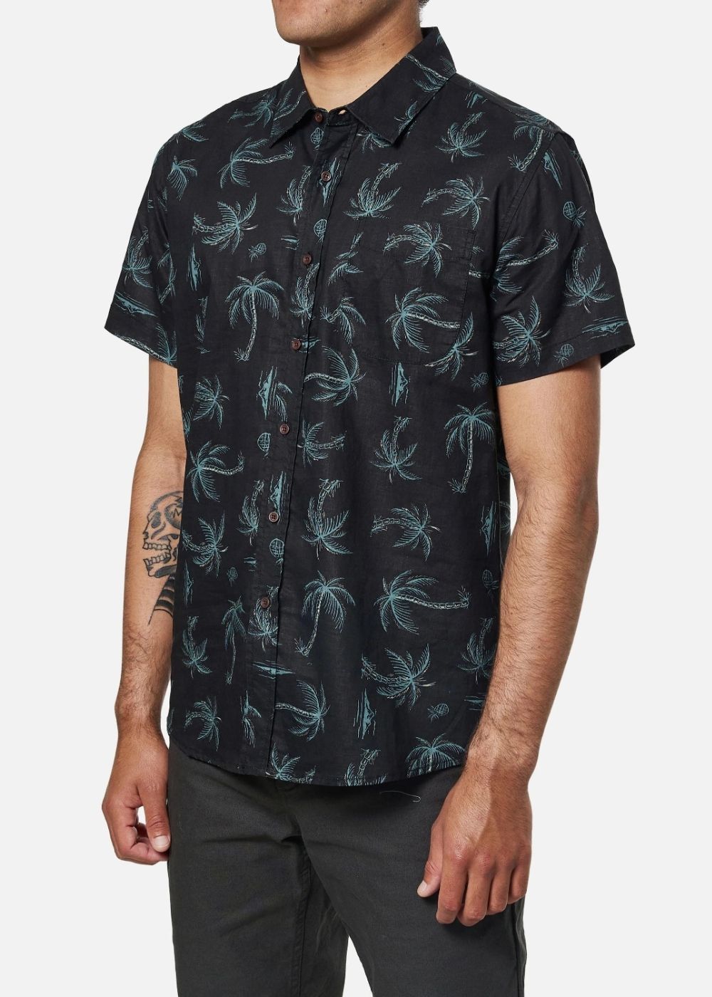 Kingston Shirt - מכופתרת קצרה מכותנה עם דקלים