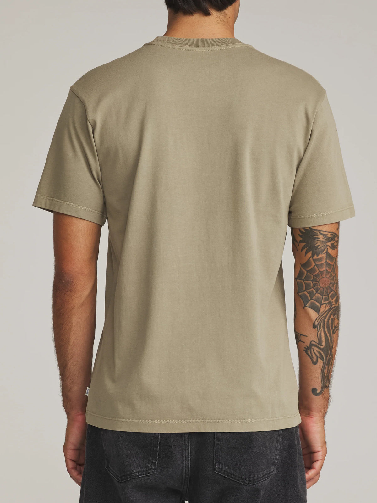 Base Tee F26